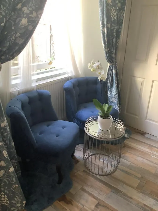 A Room In The City - West Εδιμβούργο 0*,  Ηνωμένο Βασίλειο