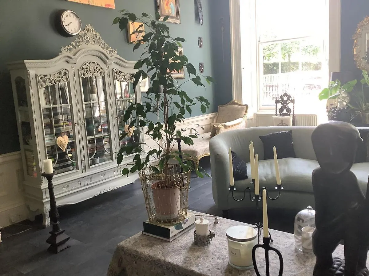 A Room In The City - West Edinburgh 0*,